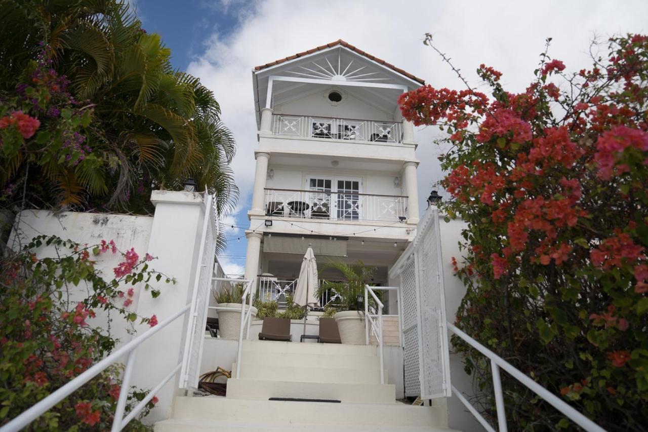 Bianca Bay Villa Saint James Bagian luar foto