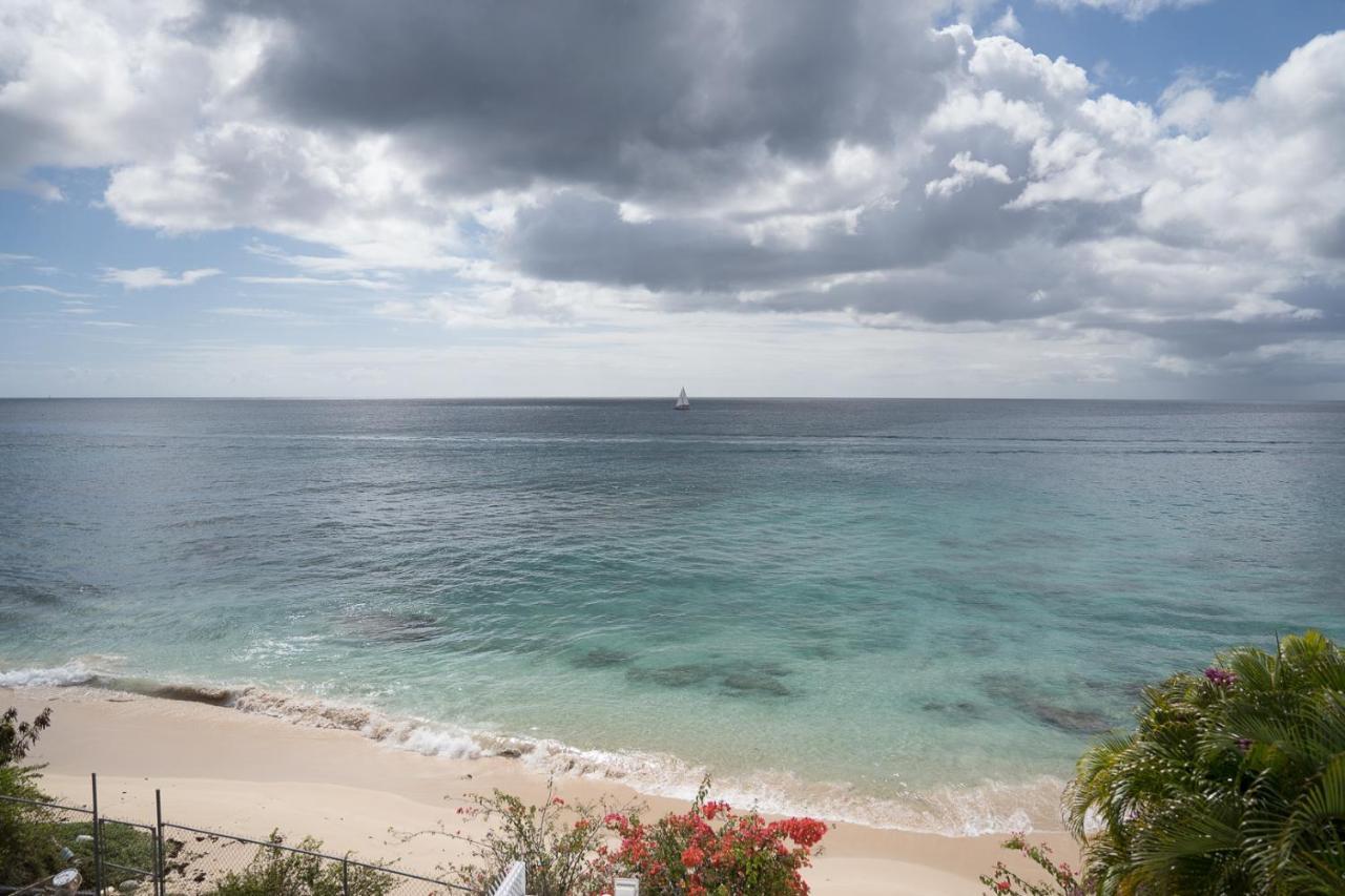 Bianca Bay Villa Saint James Bagian luar foto