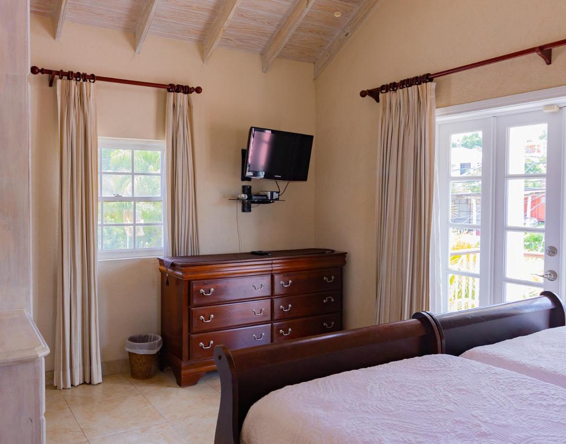 Bianca Bay Villa Saint James Bagian luar foto