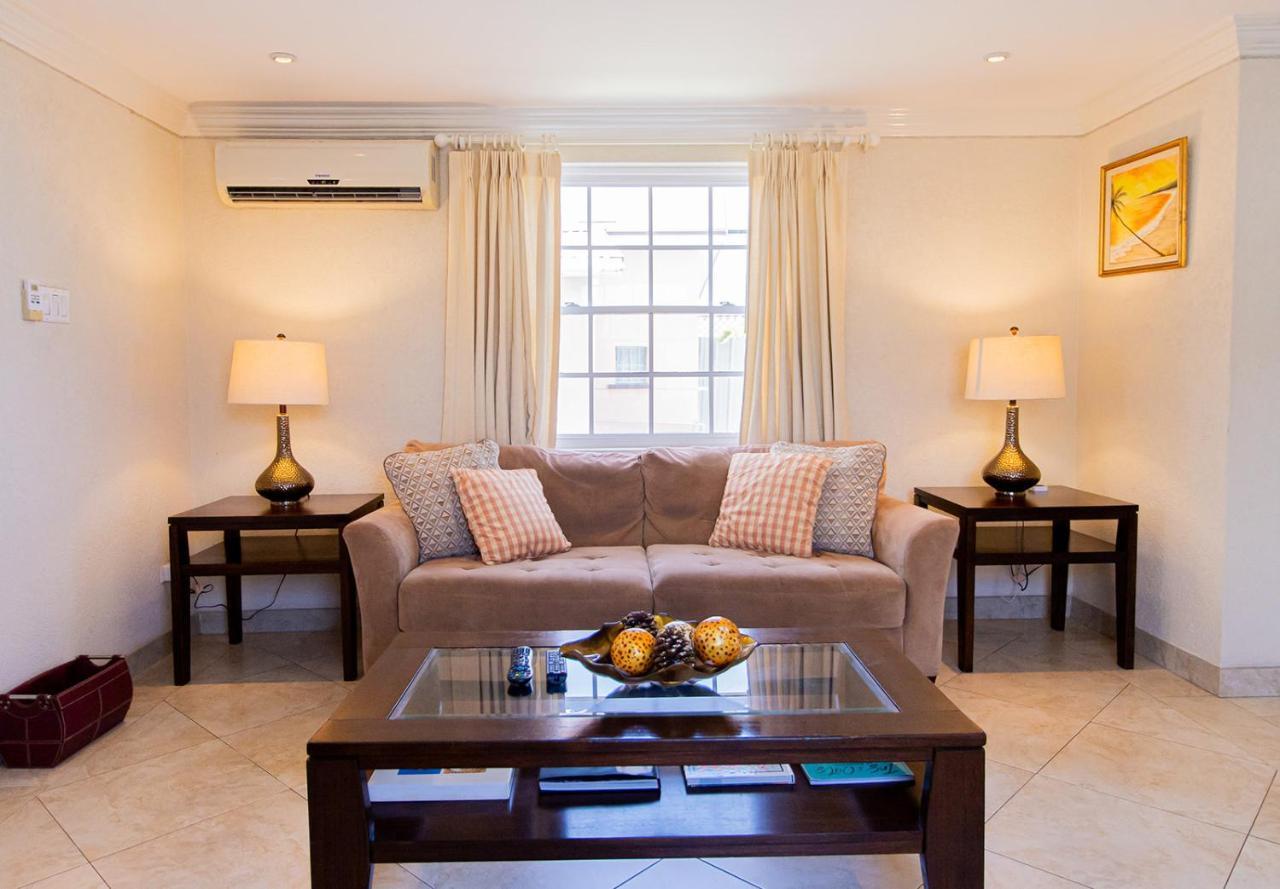 Bianca Bay Villa Saint James Bagian luar foto